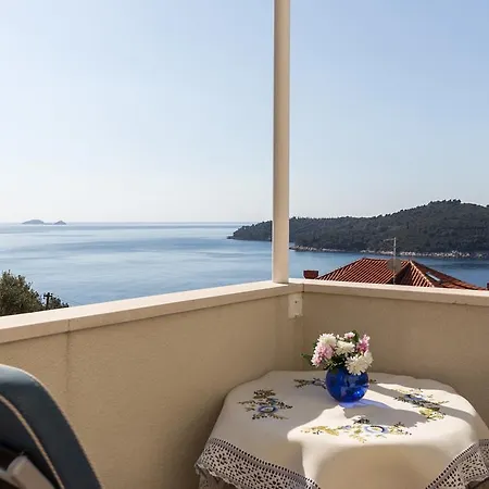 Rose Garden Ντουμπρόβνικ