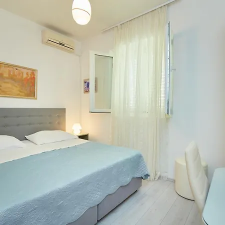 Rose Garden * Дубровник